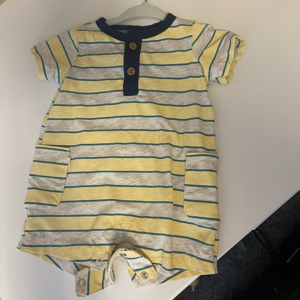 Carter’s romper lot